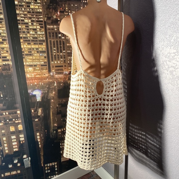 URBAN OUTFITTERS - dress: cream open knit strappy mini w sheer bottom - L - Picture 14 of 16